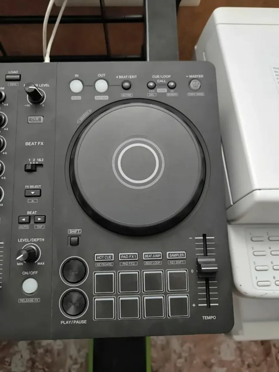 Pioneer DDJ-FLX4 - Image 2