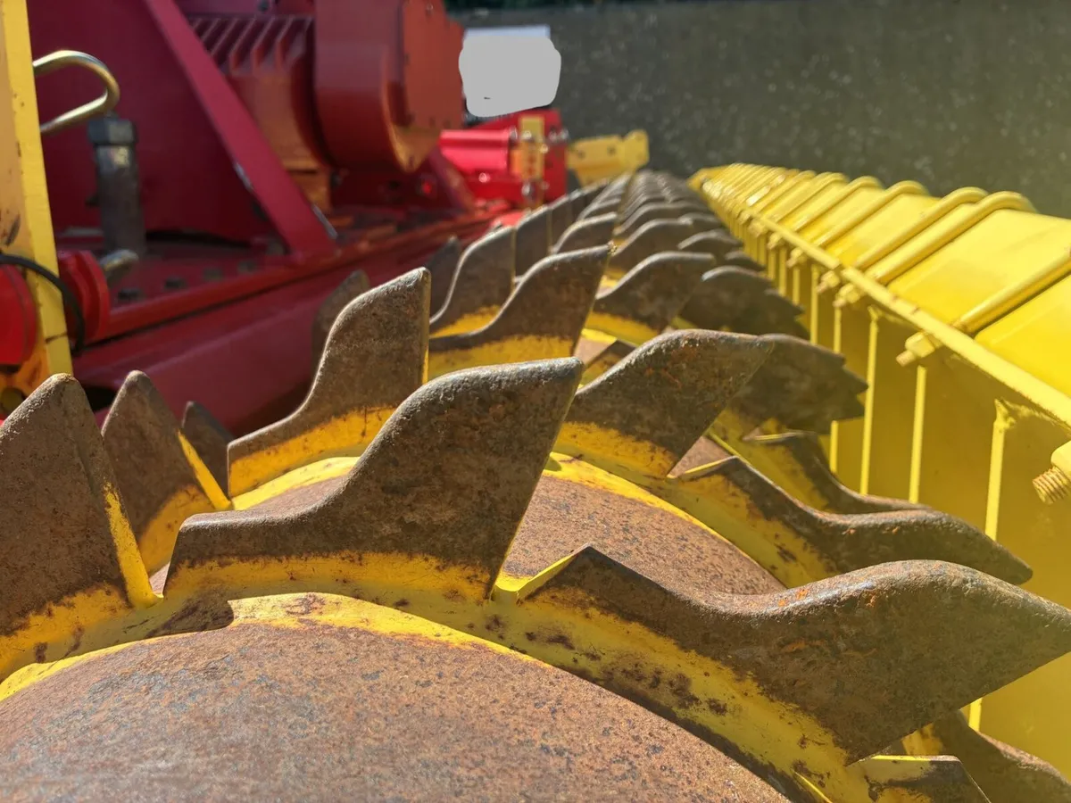 POTTINGER LION 3M POWER HARROW - Image 4