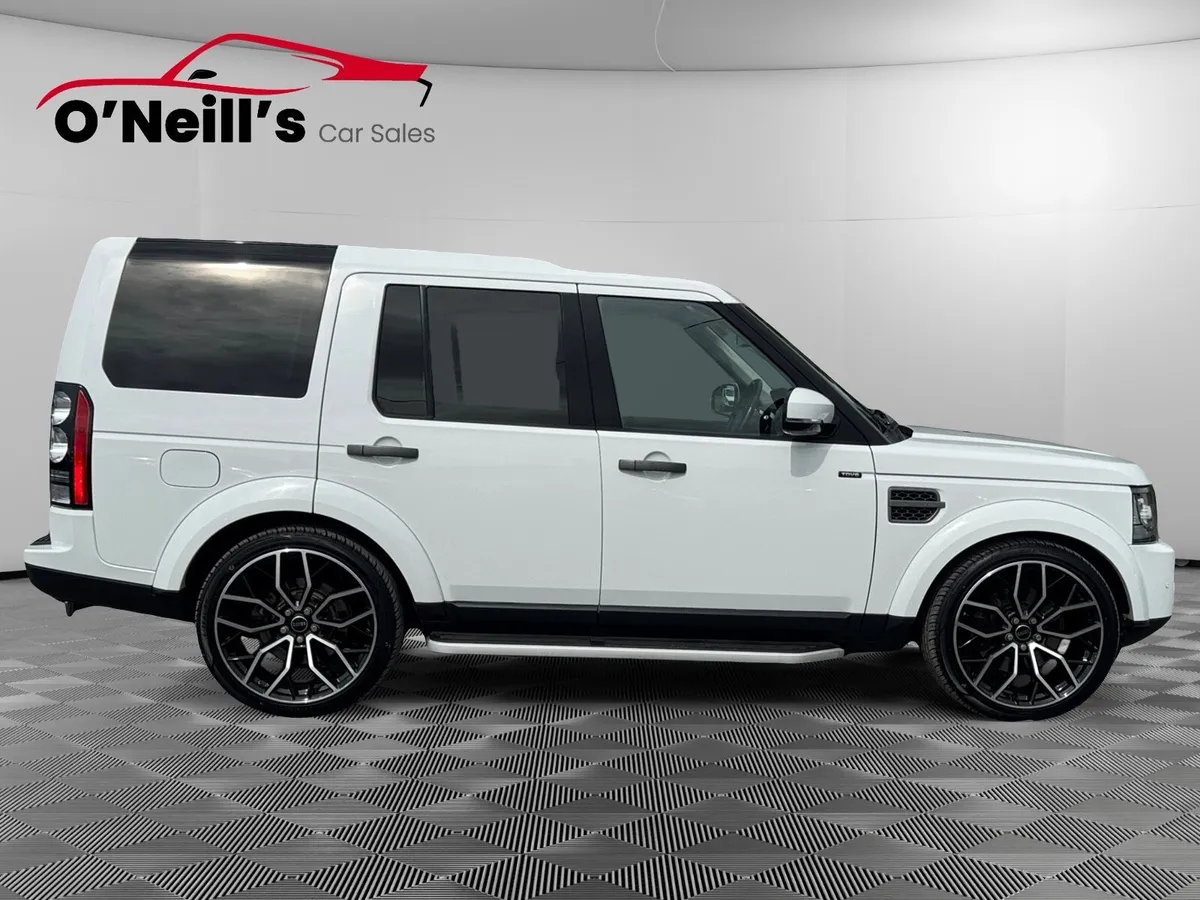 Land Rover Discovery 3.0 TDV6 C-CAB! NO VAT* - Image 2