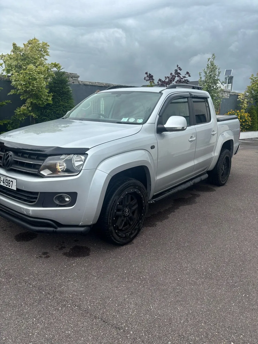 VW Amarok Highline AUTO - Image 2
