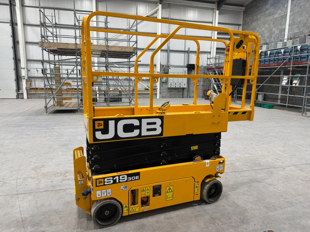 UNRESERVED 2022 JCB S1930 ELECTRIC SCISSORS LIFT - Image 3