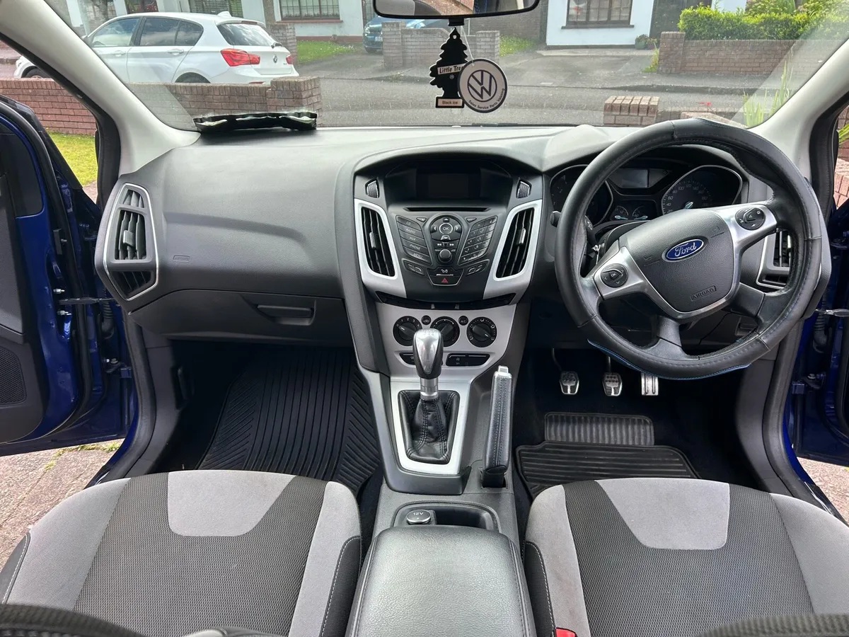 2014 Ford Focus Zetec S - Image 4