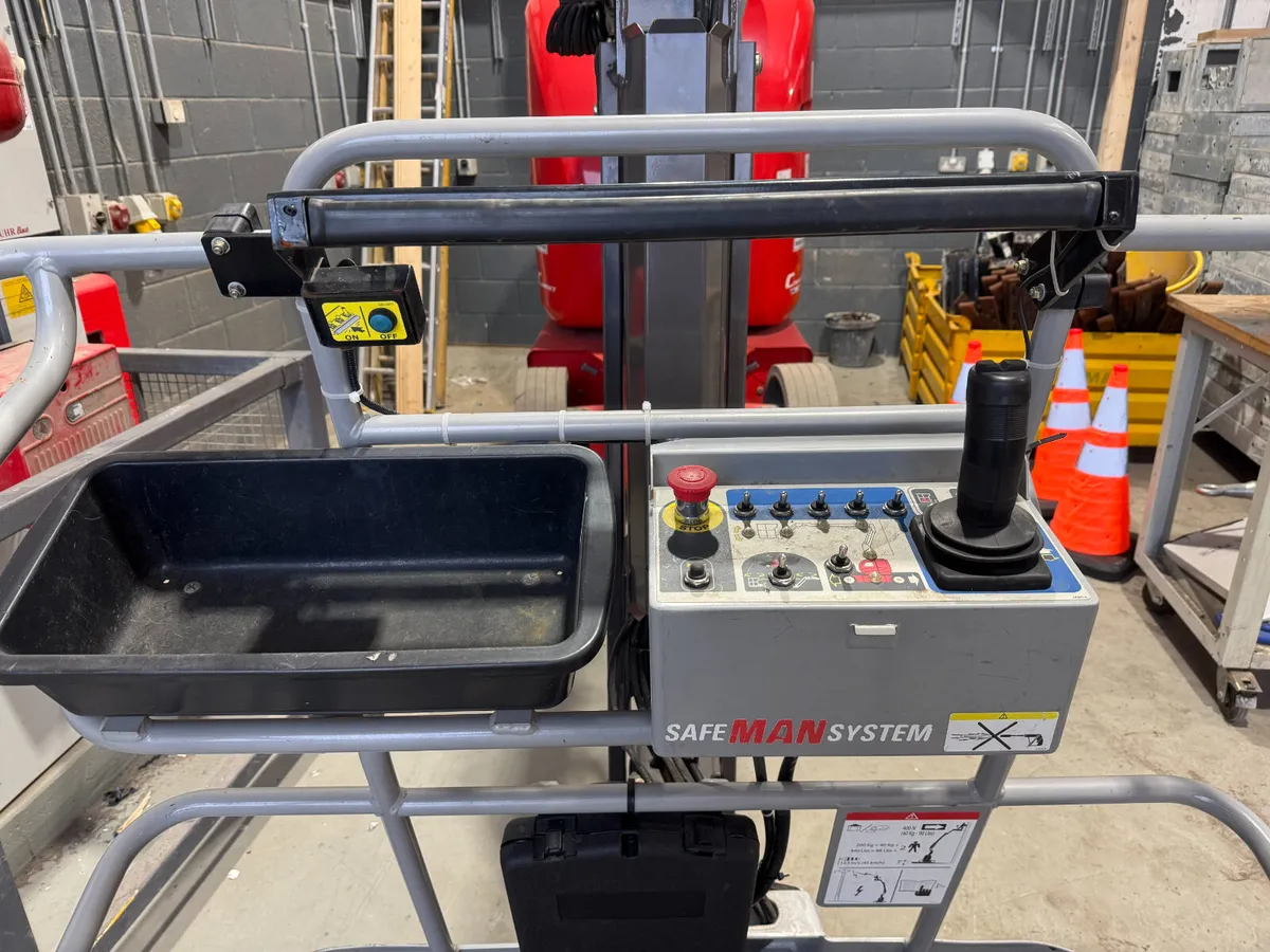 UNRESERVED 2017 MANITOU 120AET ELECTRIC BOOM LIFT - Image 2