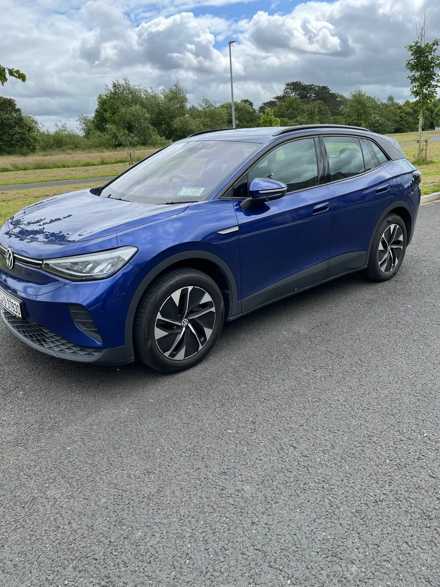 Volkswagen ID.4 2023 (LIFE 52KWH 148HP PURE) - Image 3