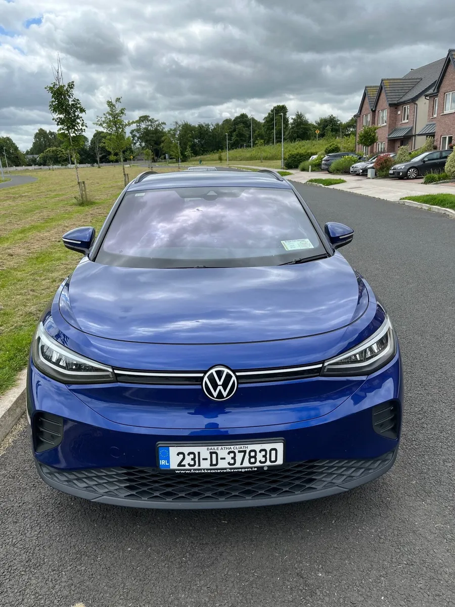 Volkswagen ID.4 2023 (LIFE 52KWH 148HP PURE) - Image 1