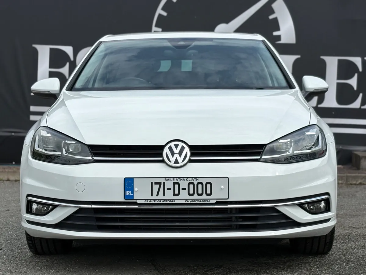 2017 VW Golf 1.4L AUTO Highline/LOW KMS - Image 3