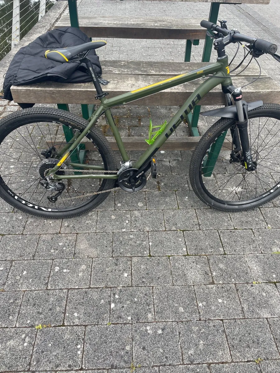 Mountain bike - Image 1