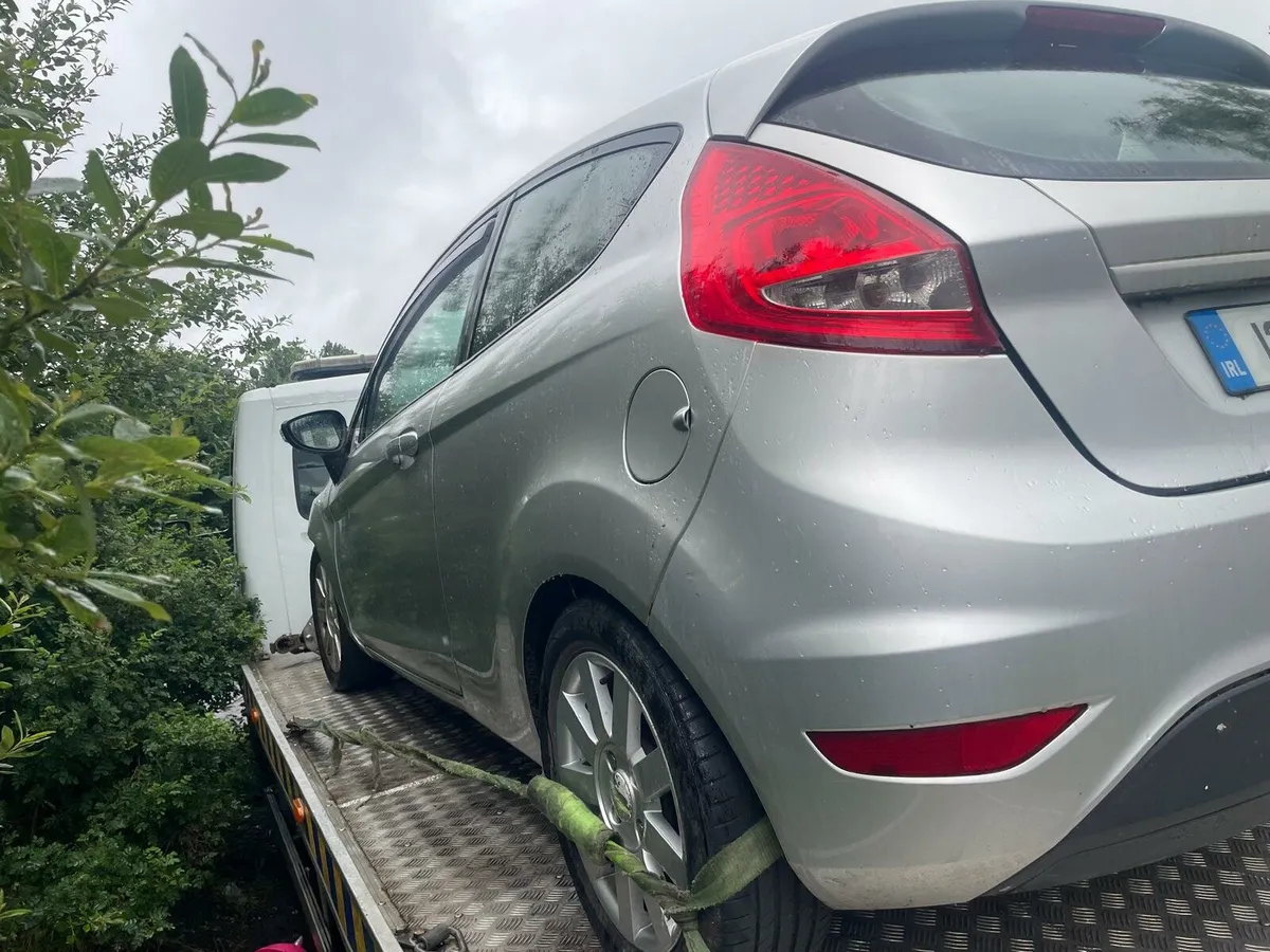 12 ford fiesta READ ADD - Image 3