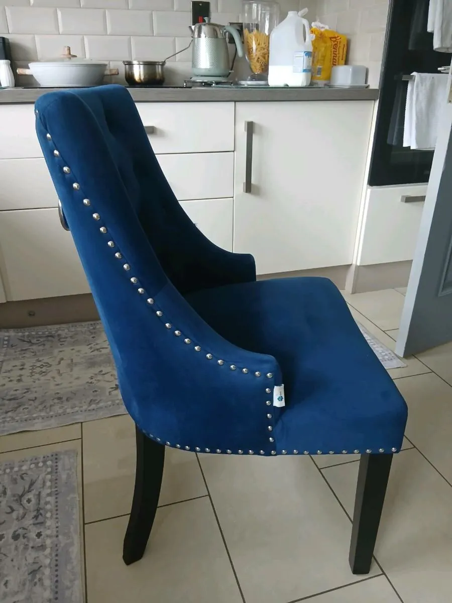 X4 royal knocker back dinning room chairs - Image 1