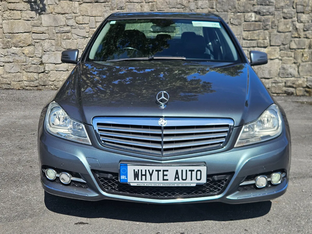 Mercedes-Benz C-Class C220 CDI AUTOMATIC - Image 2