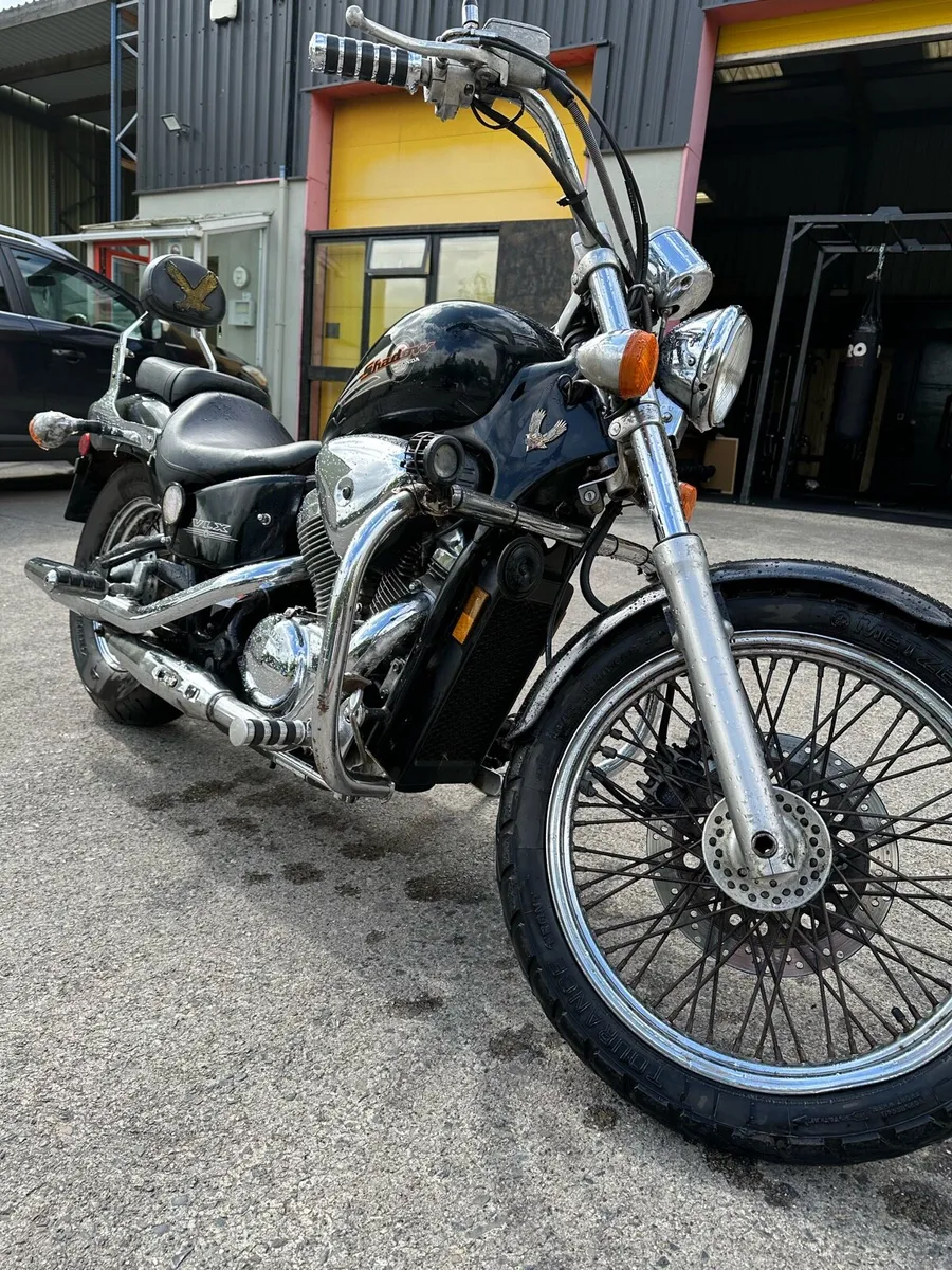Honda Shadow 600cc with saddle bags - Image 1