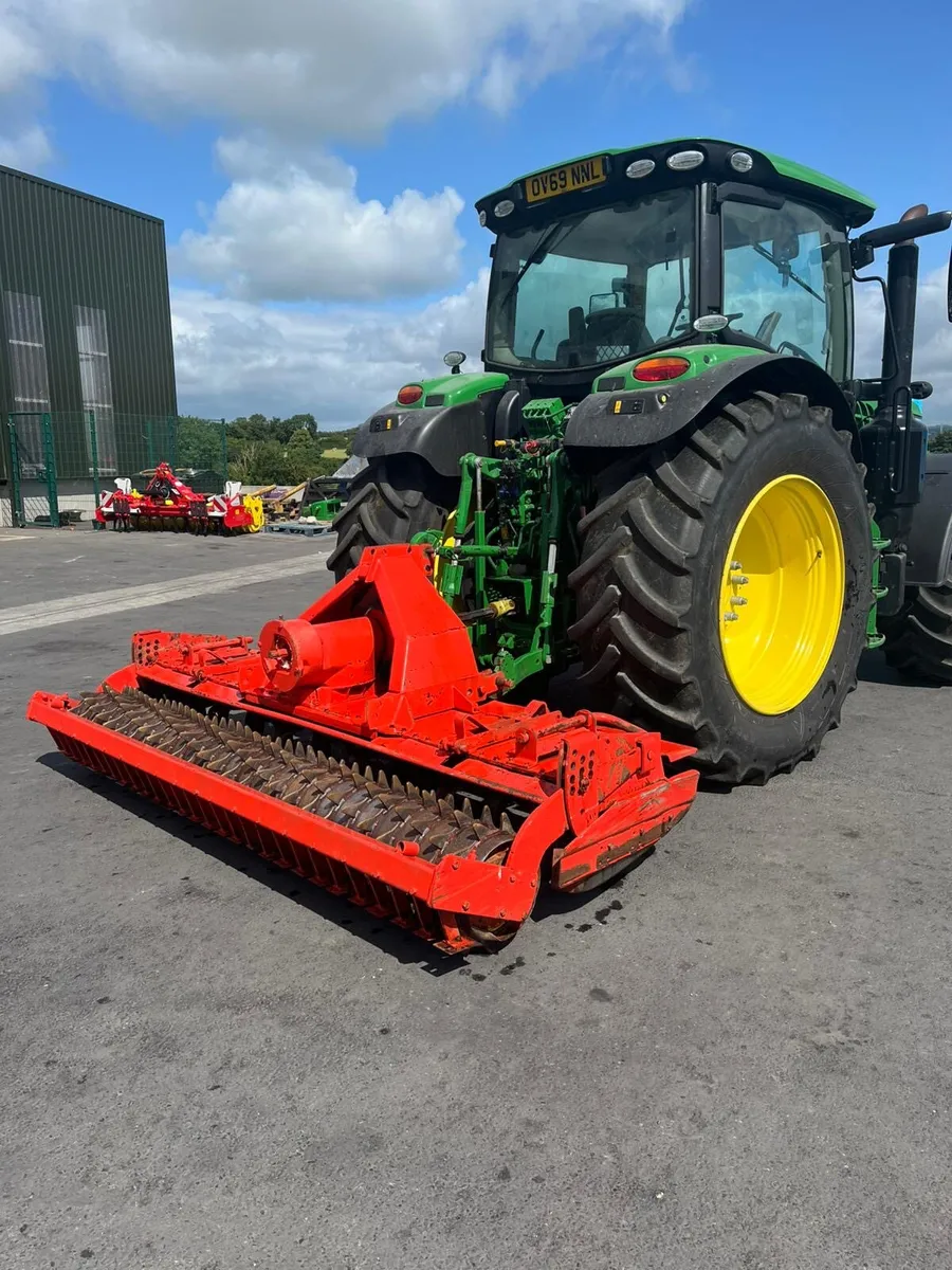 Kuhn 3 meter powerharrow - Image 1