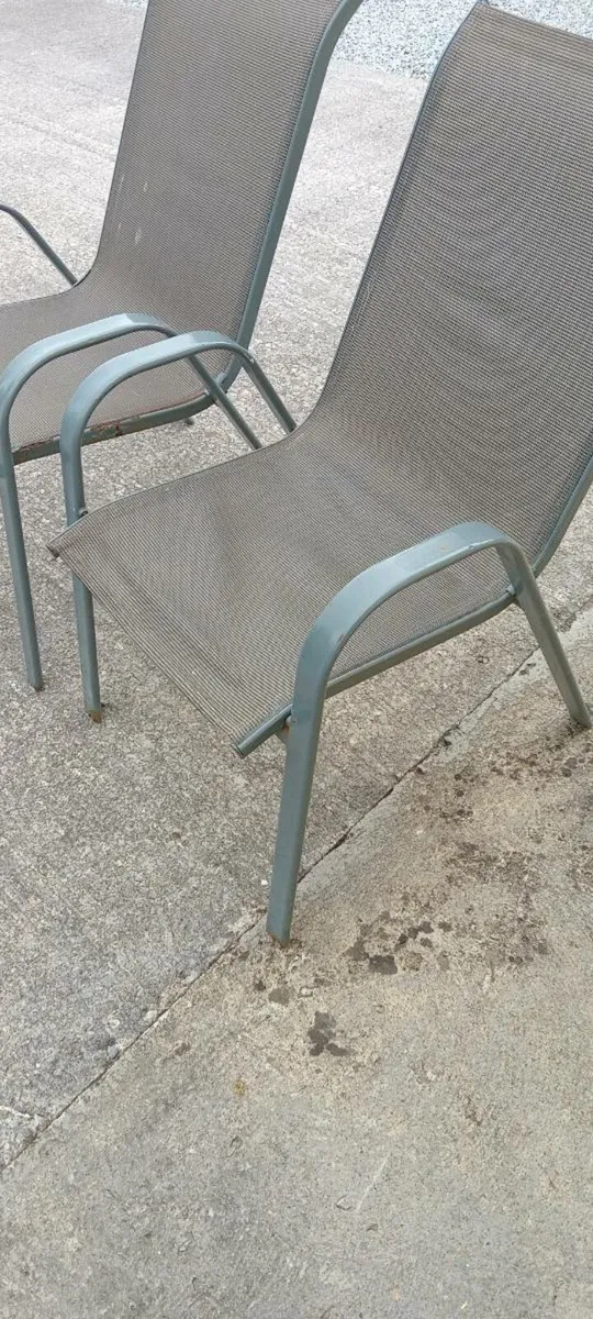 2 chairs - Image 3
