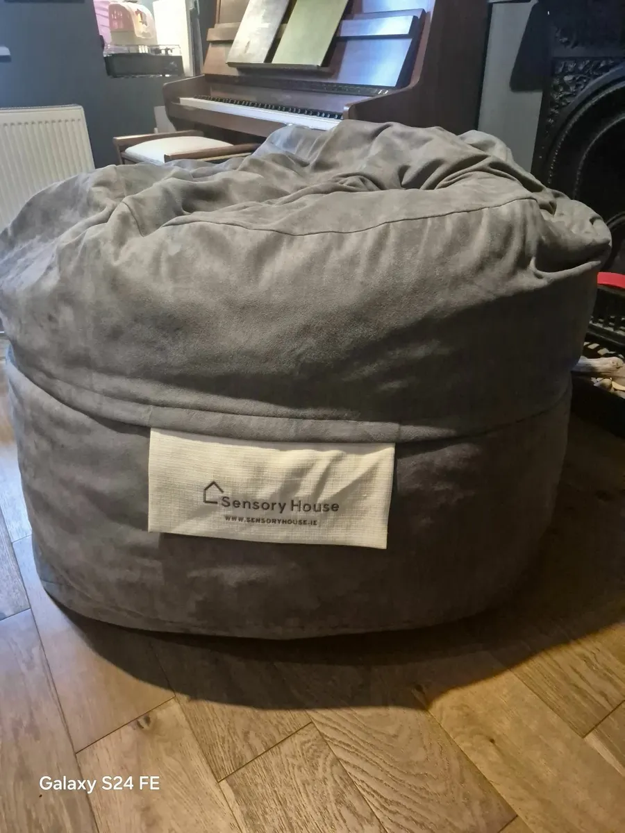 Sensory House Beanbag - Image 2