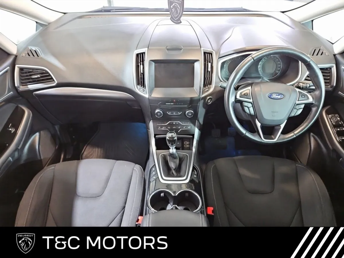 Ford S-Max Titanium 2.0 TD 150BHP - 7 Seater - Ap - Image 3