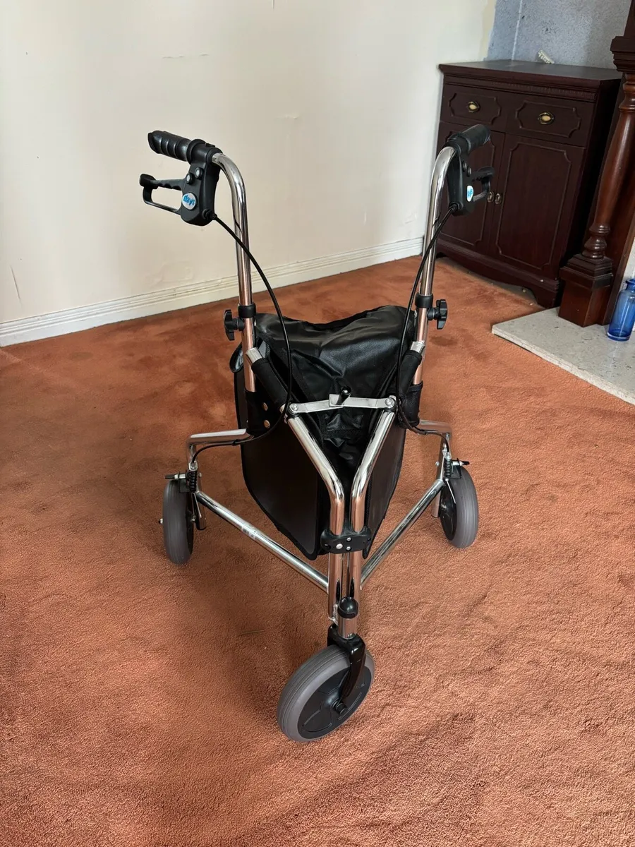 Mobility aid - Image 2