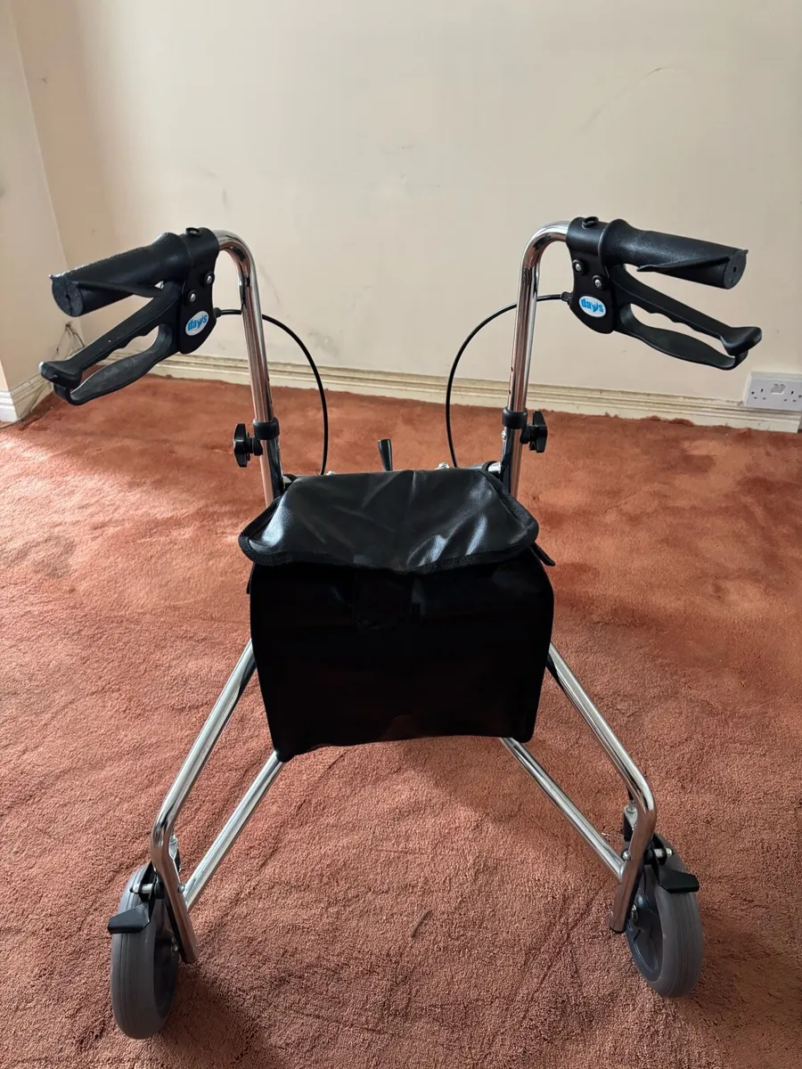 Mobility aid - Image 3