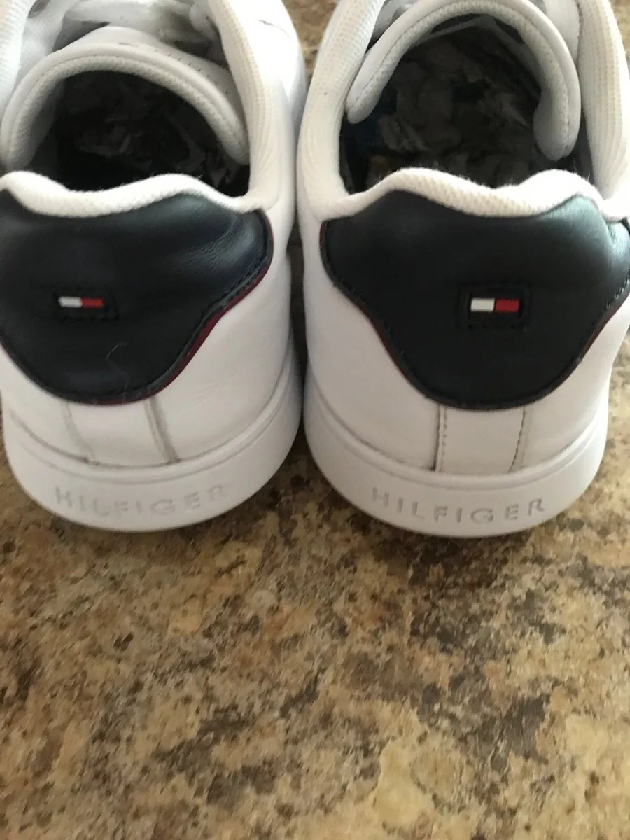 Tommy Hilfiger trainers - Image 3
