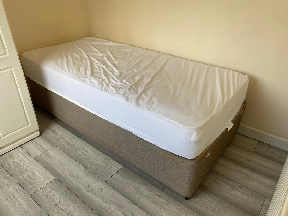 Single bed & mattress