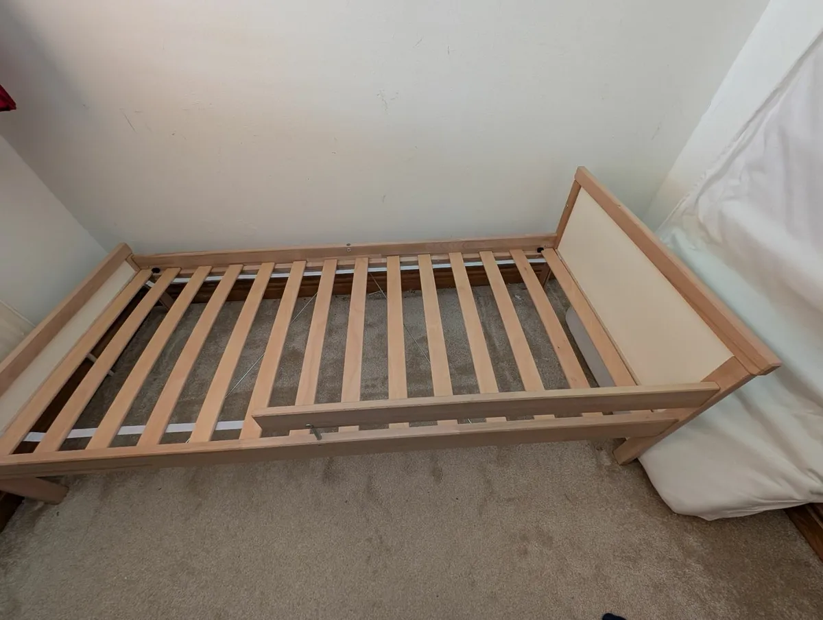 Single Bed - Image 2