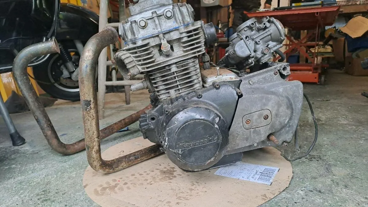 Kawasaki 440 LTD Engine - Image 1
