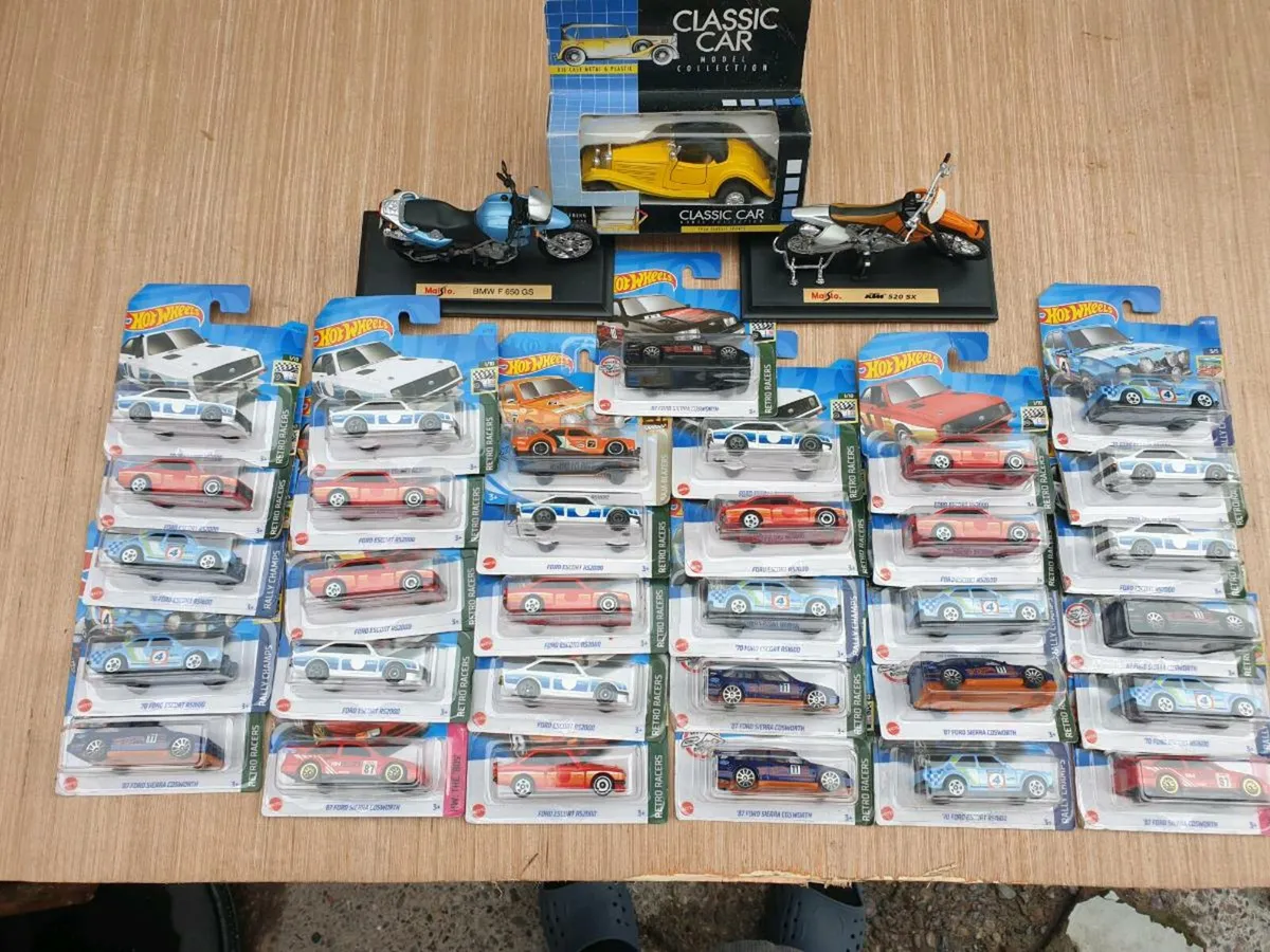SELLING MY DIE.CAST COLLECTABLE JOB LOT.. - Image 1