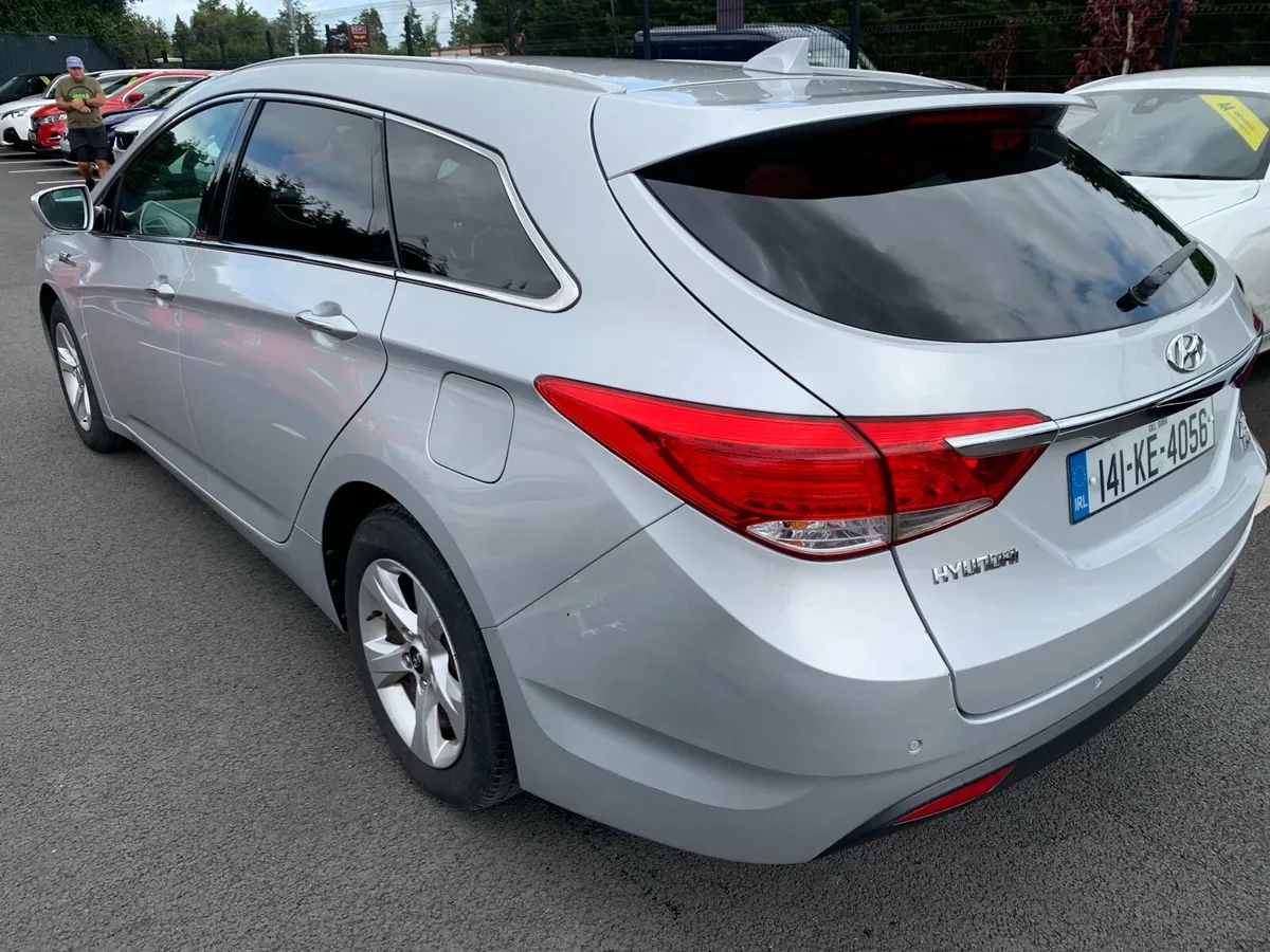 2014 Hyundai i40 diesel, Nctd 9/25, taxed 7/25 - Image 4