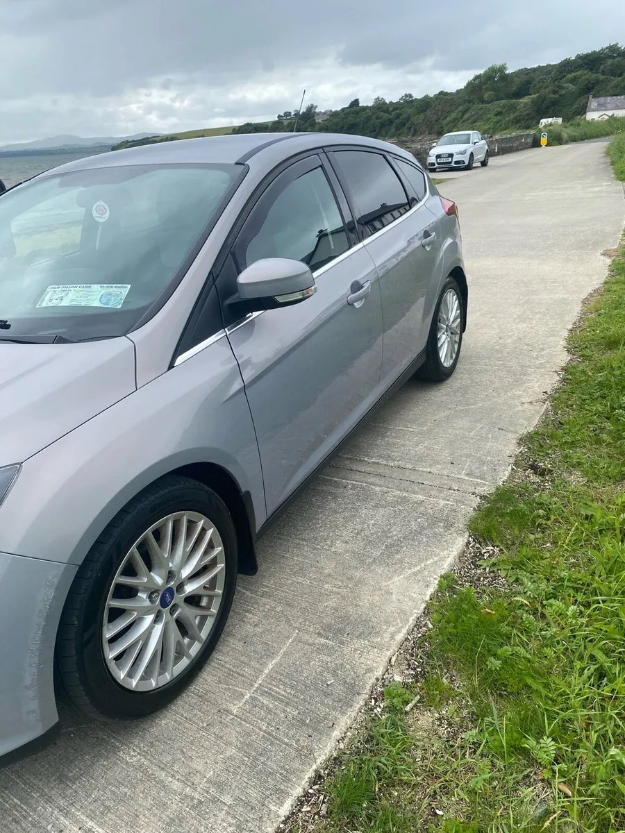 12 ford focus - Image 2