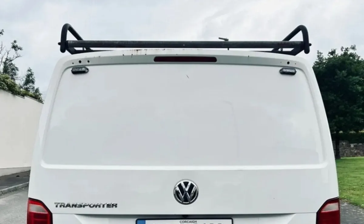 Rhino Roof Rack for VW LWB Transporter - Image 2