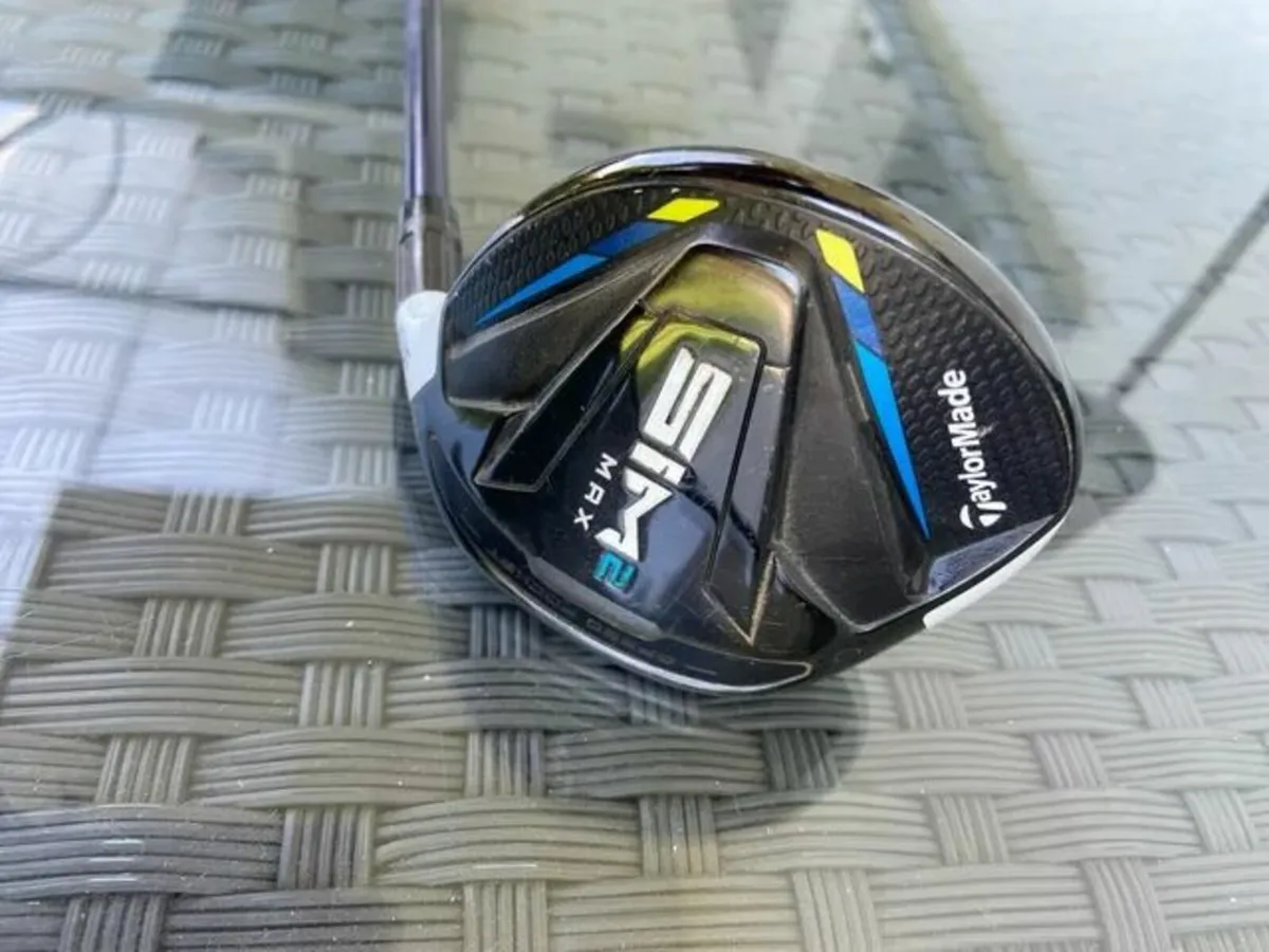 TaylorMade SIM2 Max 5 Wood - Image 1