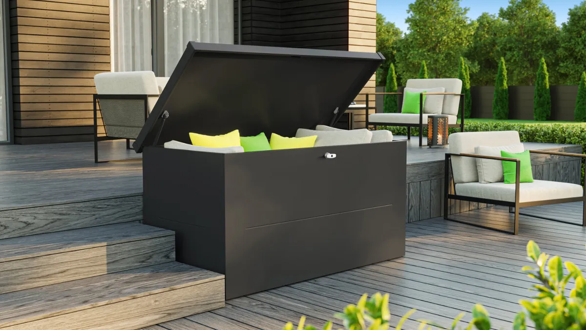 Garden furniture storage box - Image 1