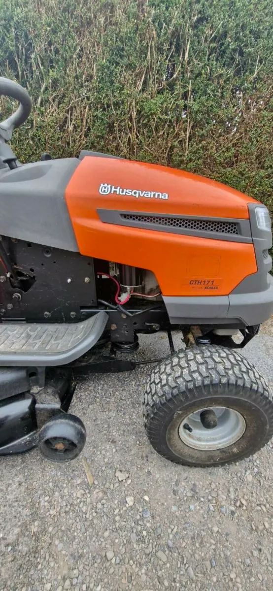 Husqvarna riden mower - Image 3