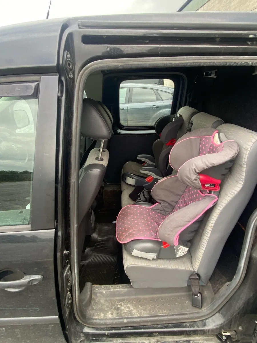 Vw caddy crewcab 5 seater *may swap* - Image 3
