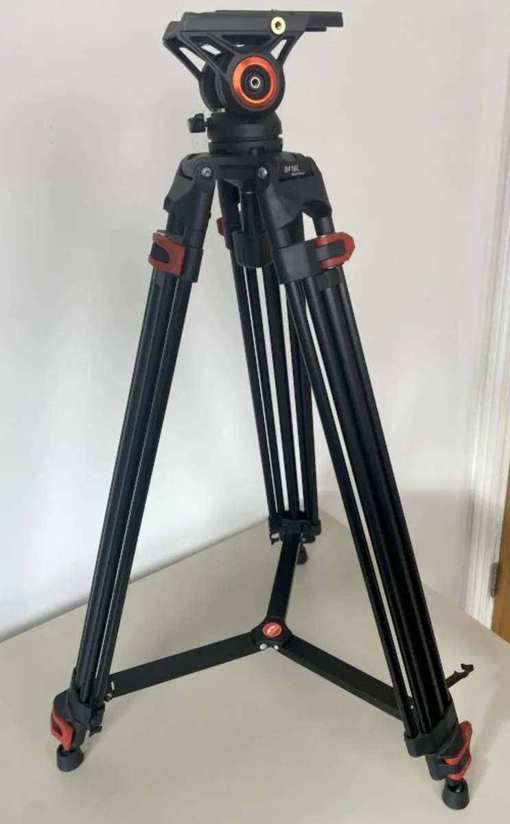 Professional Tripod COMAN BM120S - Image 2