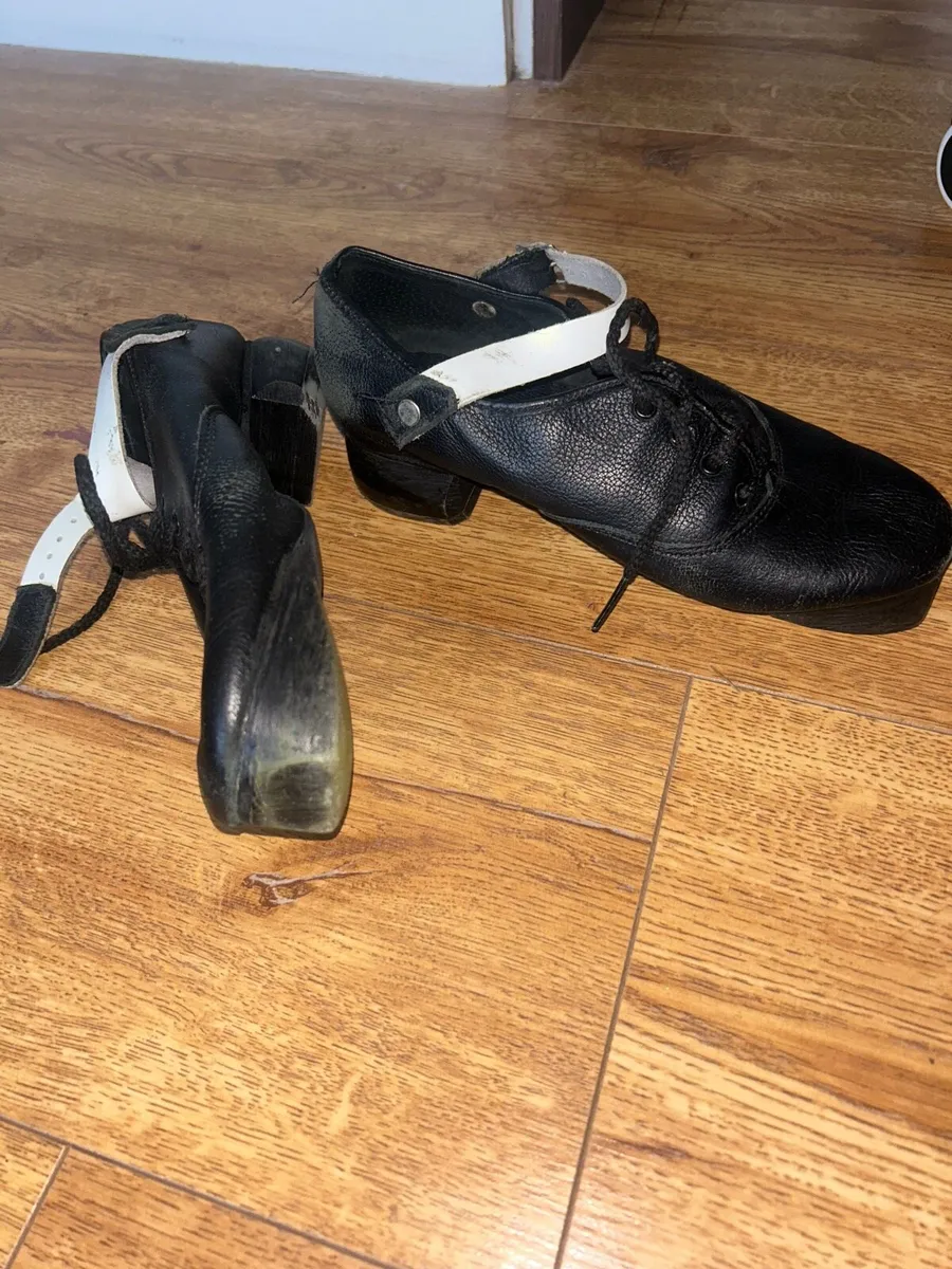 Irish dance hard shoes size 4 - Image 2