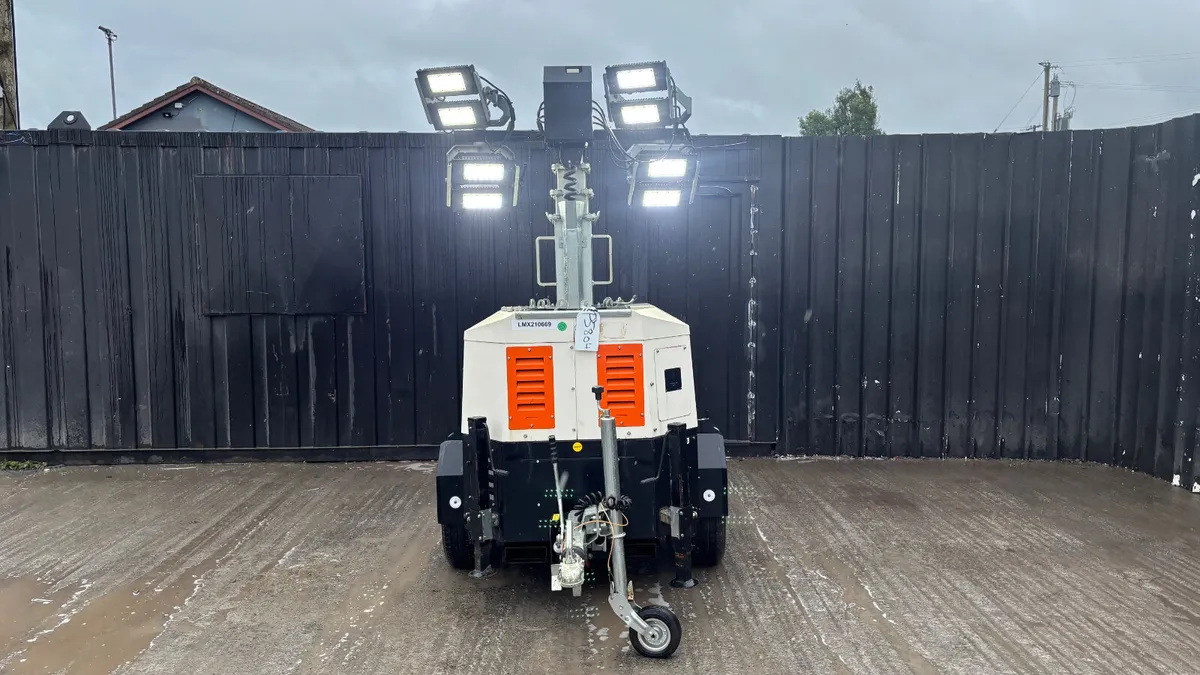 9 Meter Trime Diesel LED Lighting Tower - Image 2
