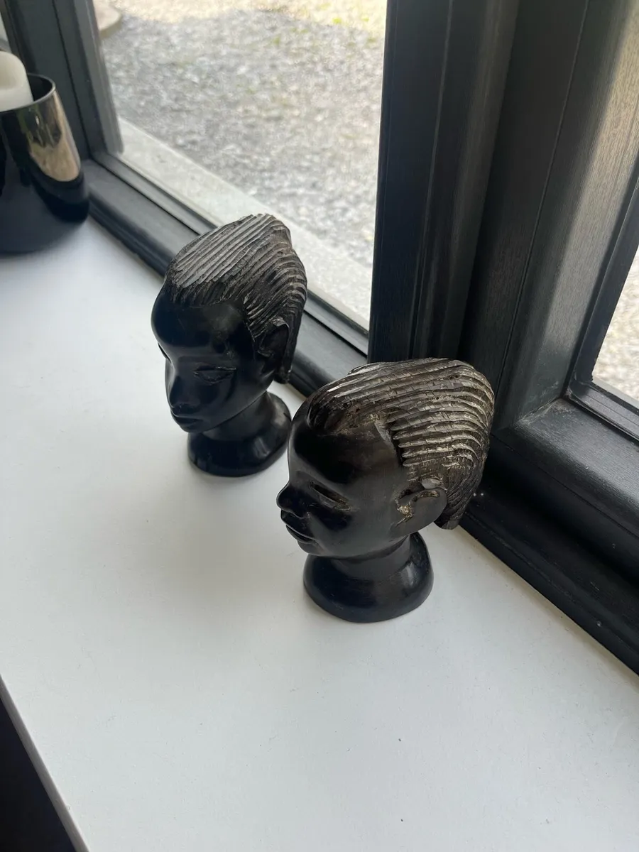African Ethnographic Busts - Image 3