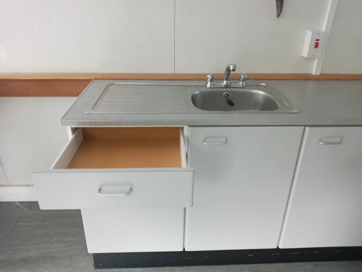 Delivery - Kitchen Unit with Sink / Taps - Image 2