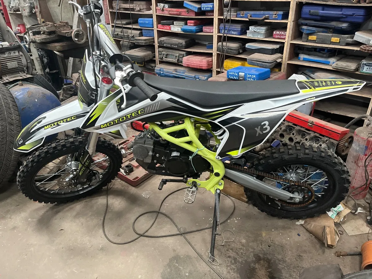 Dirt bike - Image 2