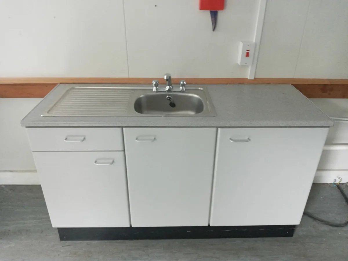 Delivery - Kitchen Unit with Sink / Taps - Image 1