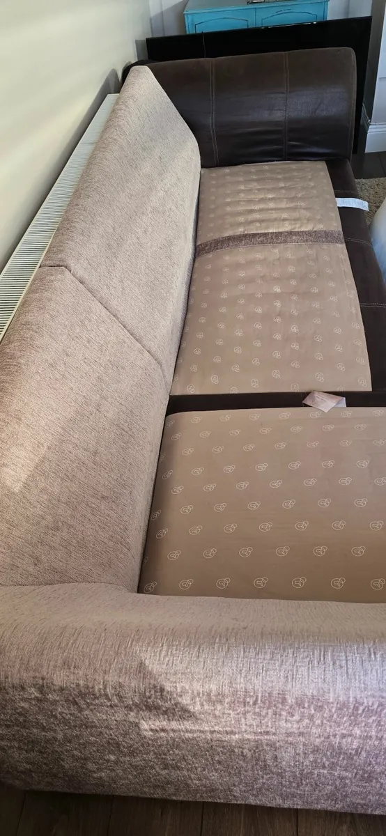 Large  L shaped sofa - Image 3