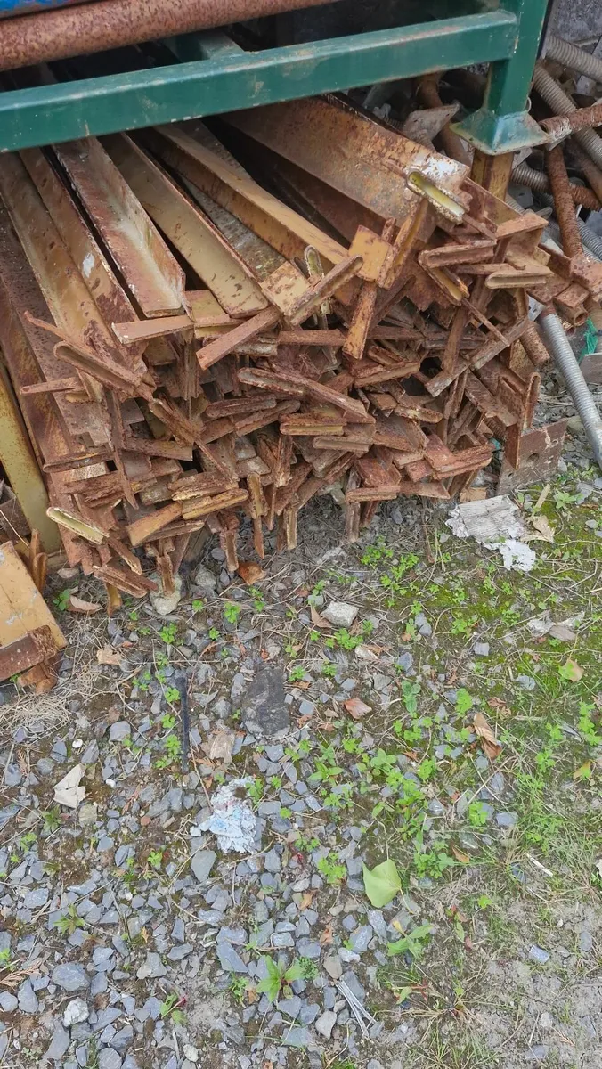 Scaffolding - Image 1