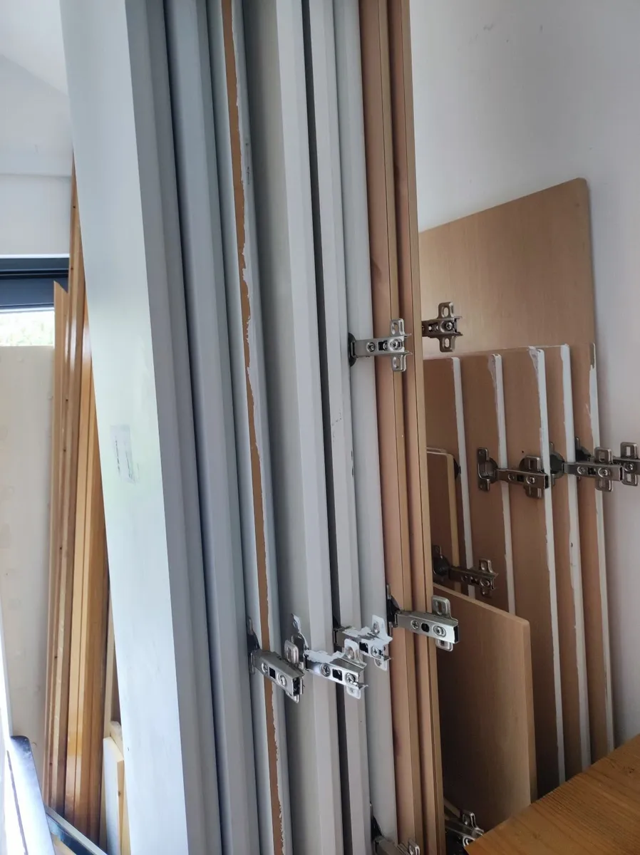 63 Wardrobe Doors - Image 4