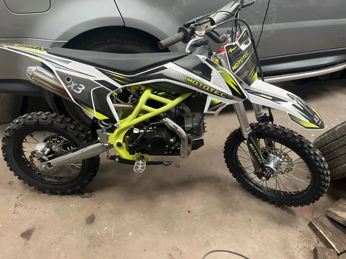 Dirt bike - Image 1