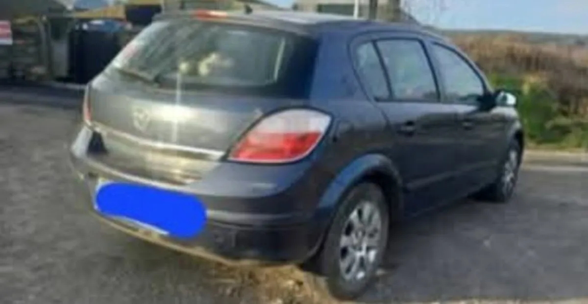 Opel Astra 2006 - Image 4