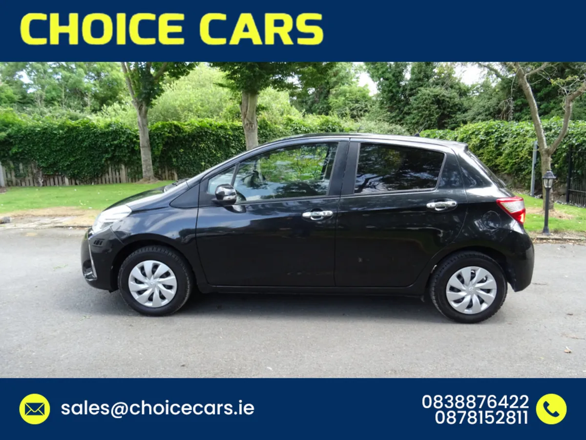 Toyota Yaris 1.0 AUTO ANDROID AUTO - Image 2
