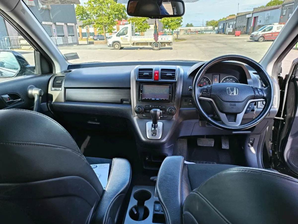 Honda CR-V 2.0 petrol 2010 - Image 3