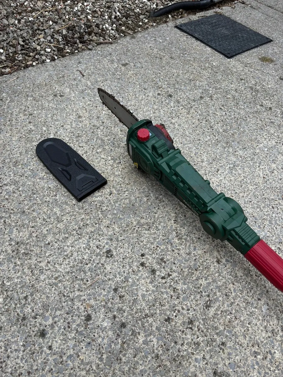 Parkside Extendable Cordless Saw - Image 1