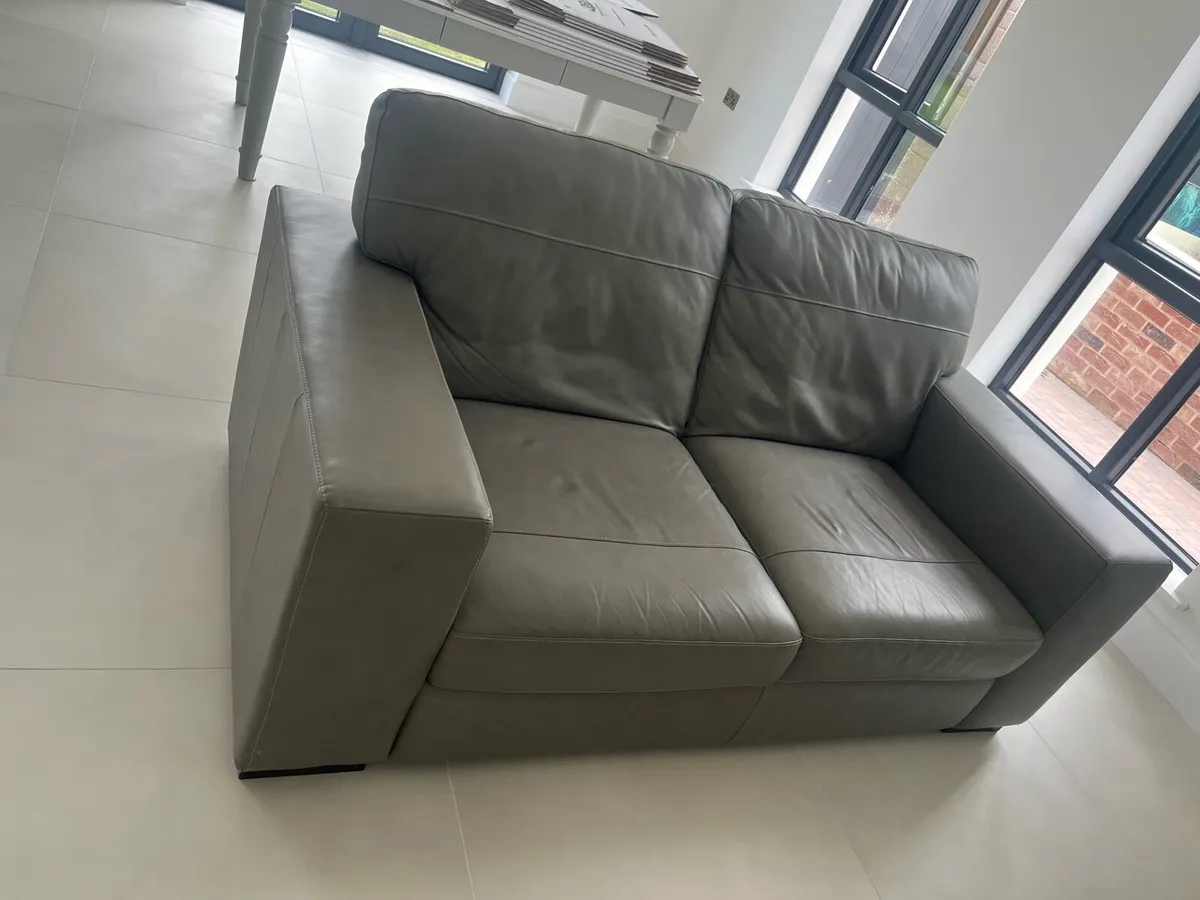 Leader Sofa - Grey - Image 2