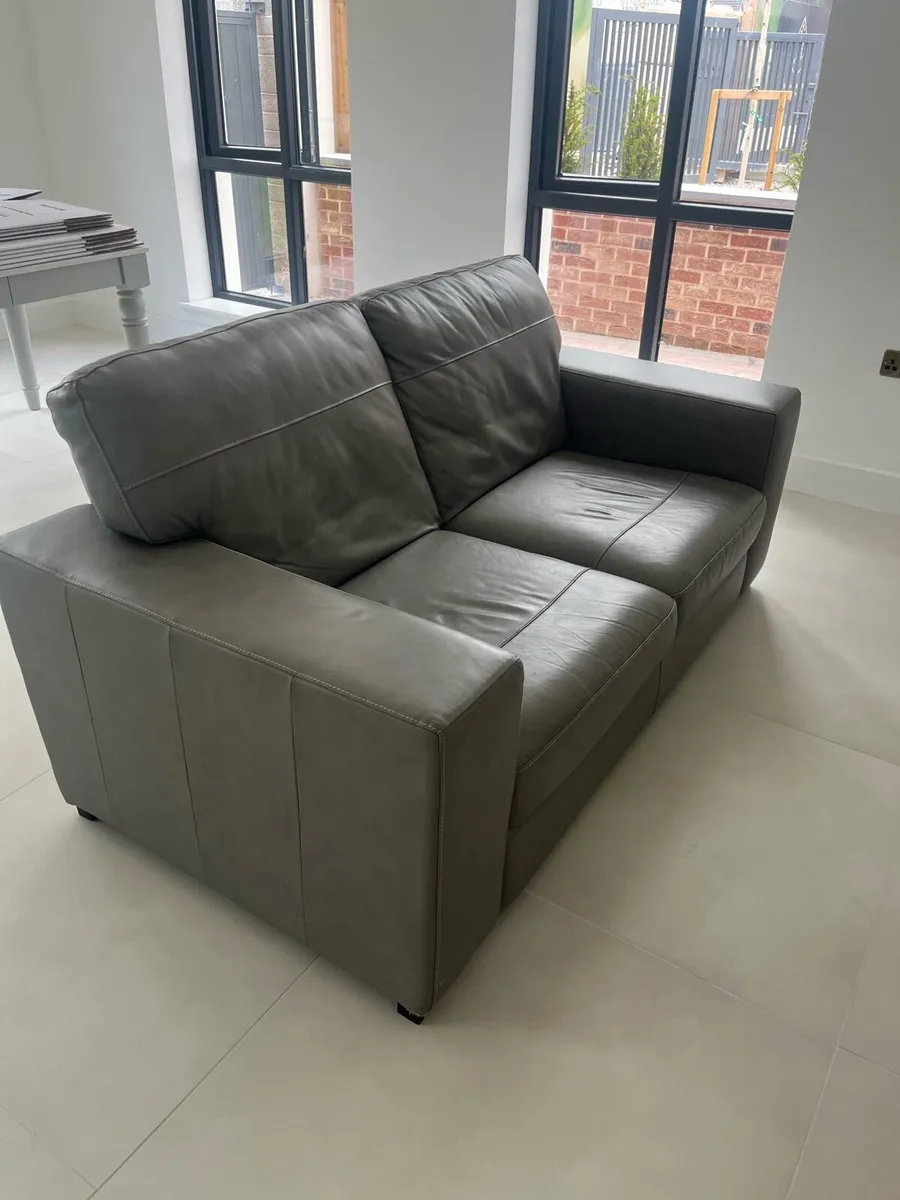 Leader Sofa - Grey - Image 3